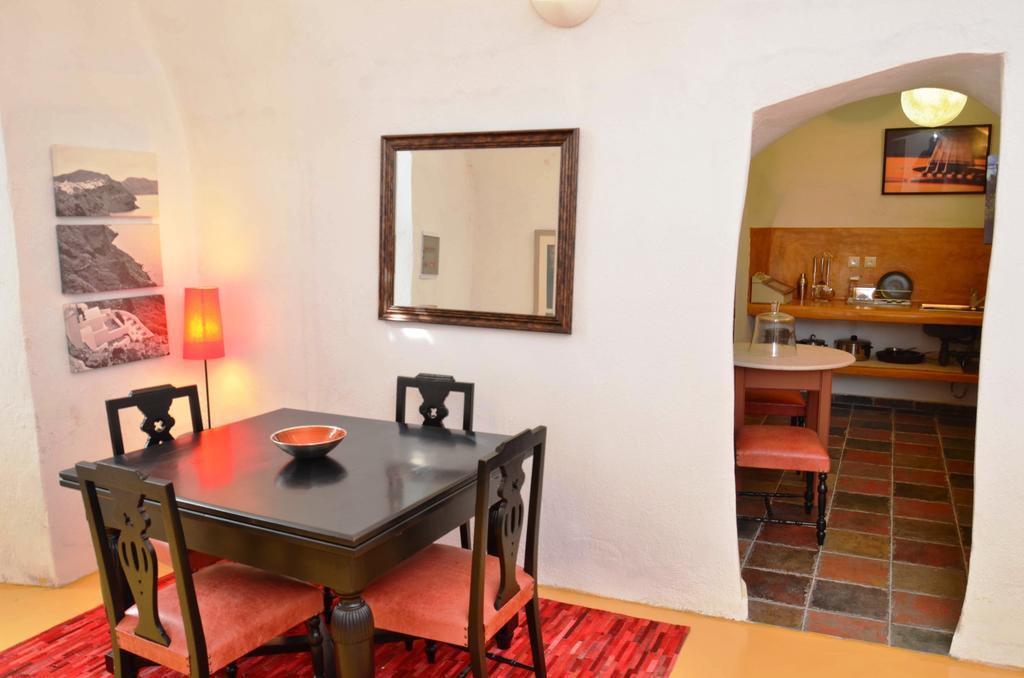 Villa Fegari Firostefani Exteriör bild