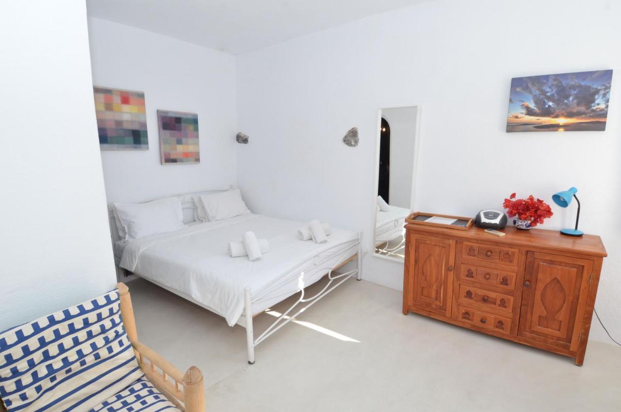 Villa Fegari Firostefani Exteriör bild